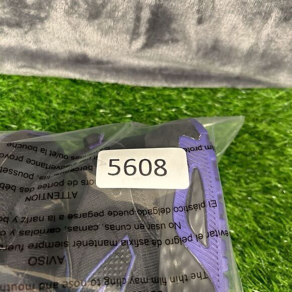 New Balance 410v7 Womens 9 Black Blue Shoes Sneaker Running Athletic‎ Trail Hike - Picture 13 of 13